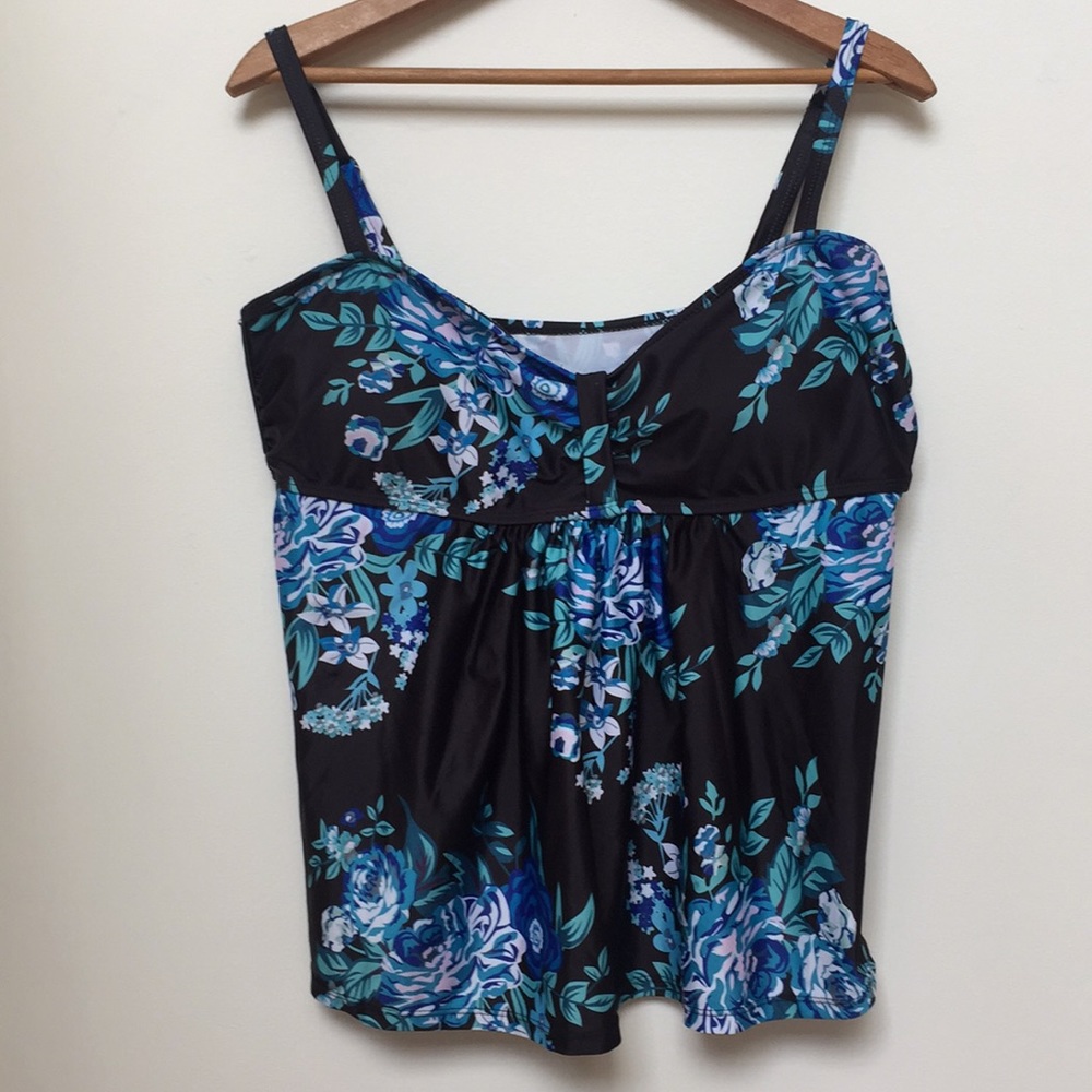 Tankini swim top